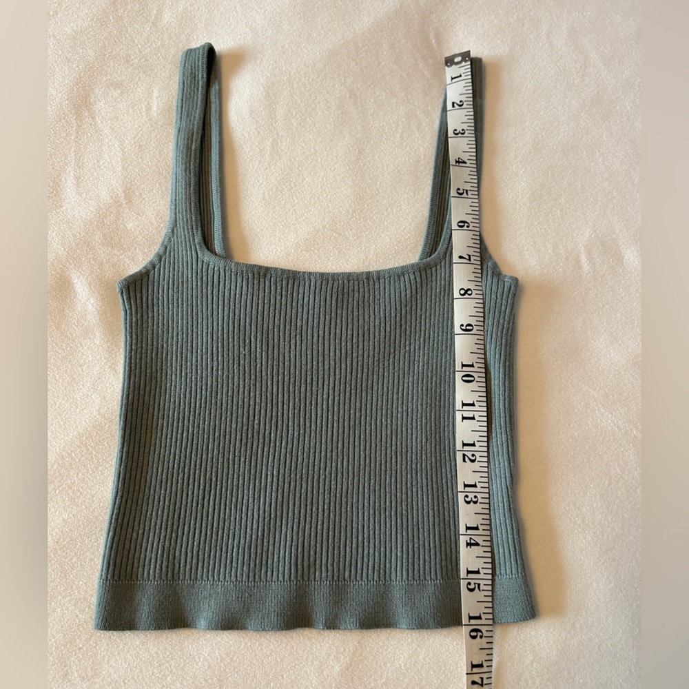 Garage Ribbed Knit Crop Top - Picture 4 of 7